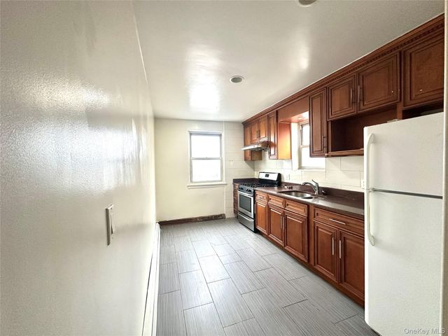 150-21 61st Road, Kew Garden Hills, NY 11367