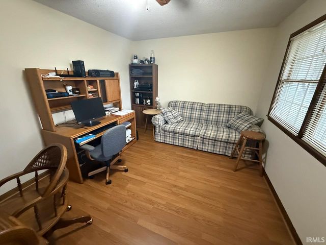 7733 Ridgemont Drive, Newburgh, IN 47630