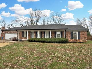 7733 Ridgemont Drive, Newburgh, IN 47630