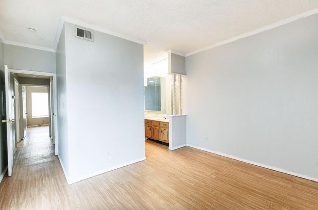 7405 Avenue X, Lubbock, TX 79423