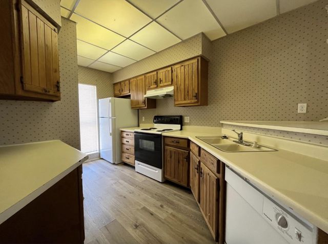 7405 Avenue X, Lubbock, TX 79423