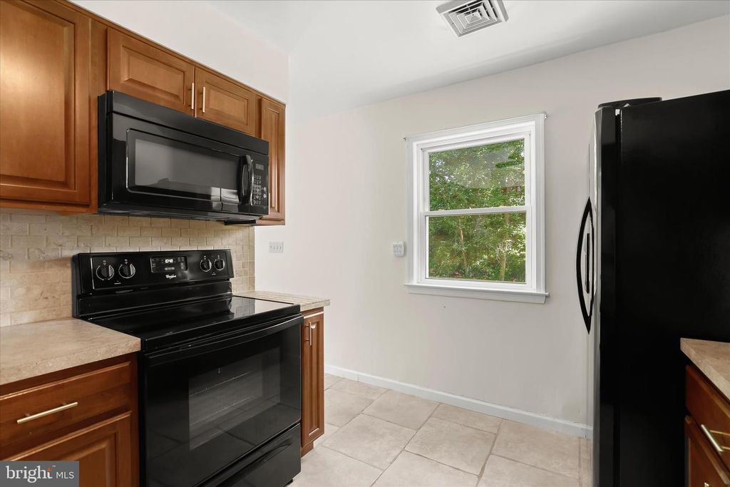 Image 19 of property listing at 1266 BUCKHORN RD, Sykesville, MD 21784