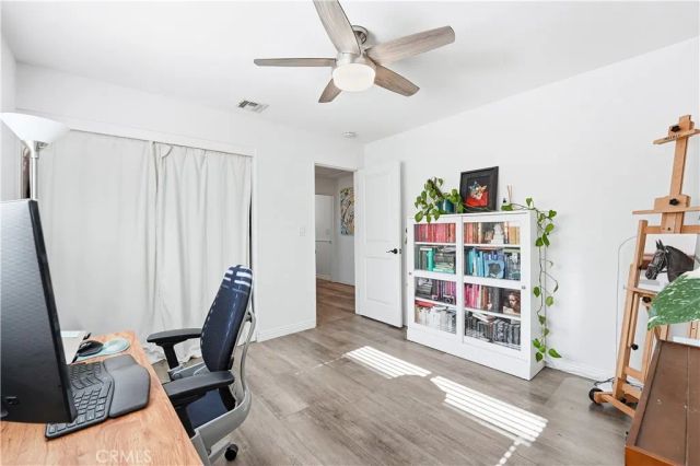 21005 Longworth, Lakewood, CA 90715