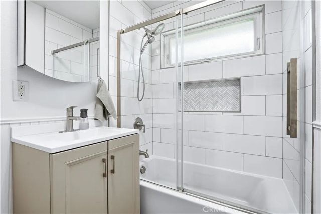 21005 Longworth, Lakewood, CA 90715