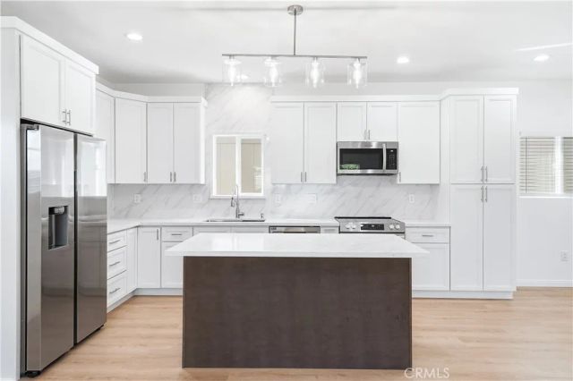 21005 Longworth, Lakewood, CA 90715