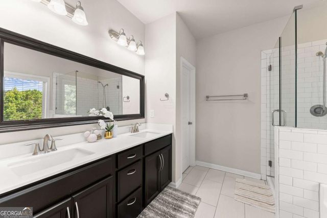 2228 Lakeview Bend Way, Buford, GA 30519