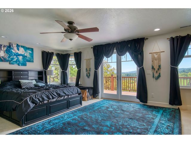 35432 SPENCE St, St Helens, OR 97051