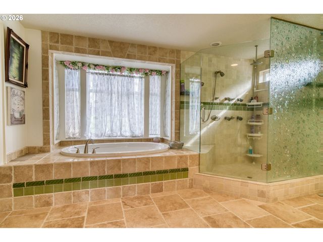 35432 SPENCE St, St Helens, OR 97051