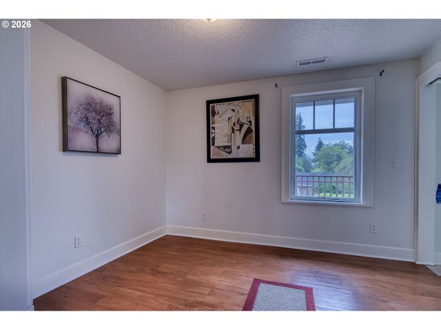 35432 SPENCE St, St Helens, OR 97051