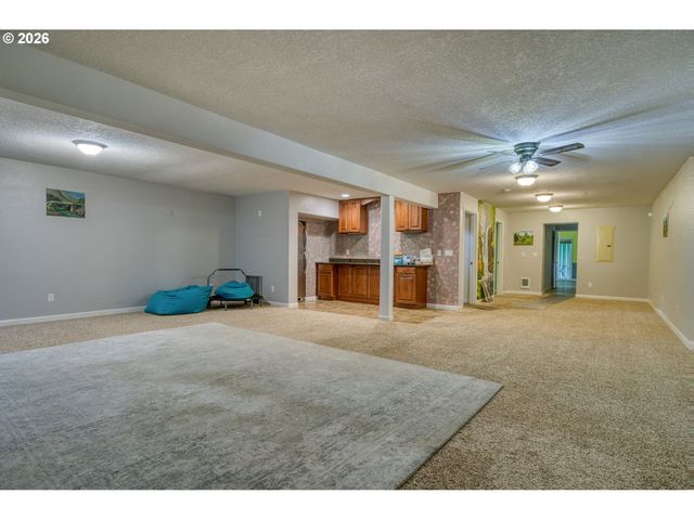 35432 SPENCE St, St Helens, OR 97051