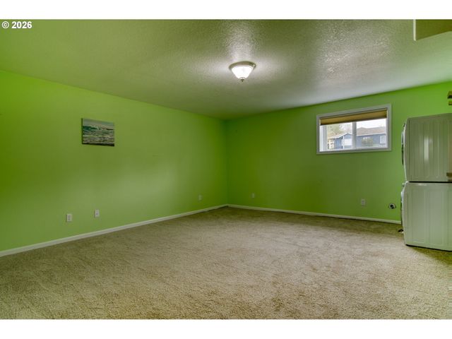 35432 SPENCE St, St Helens, OR 97051