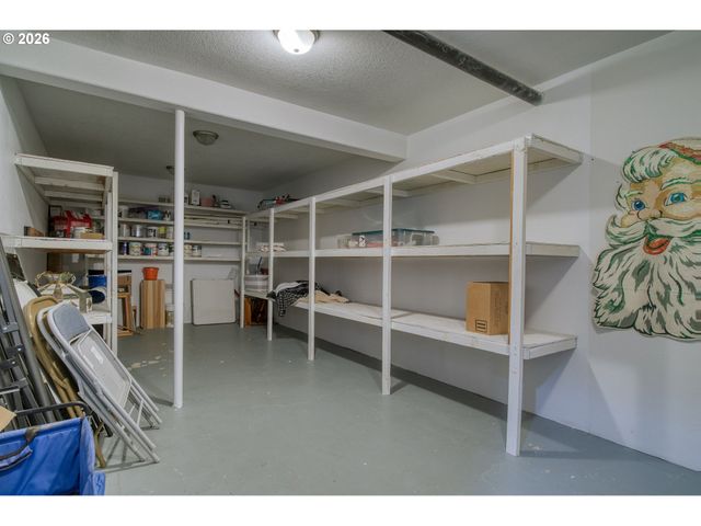 35432 SPENCE St, St Helens, OR 97051