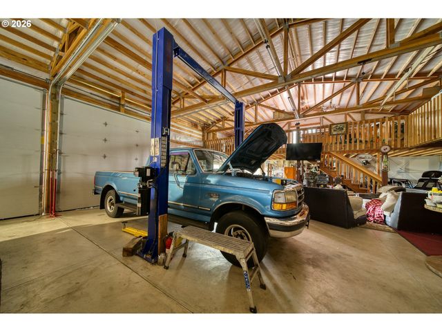 35432 SPENCE St, St Helens, OR 97051