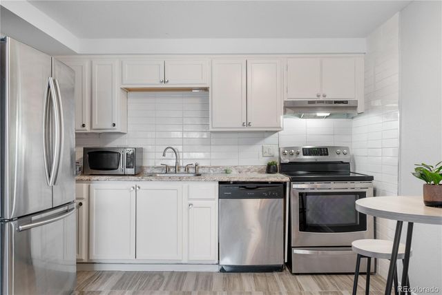 1306 S Parker Road 162, Denver, CO 80231