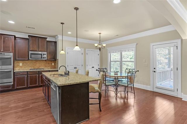 339 Oatgrass Drive, Grayson, GA 30017