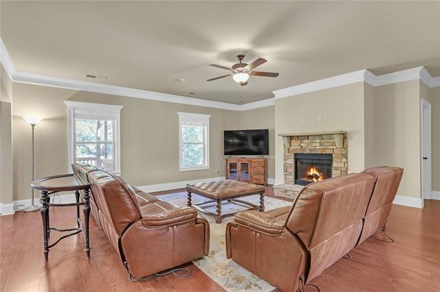 339 Oatgrass Drive, Grayson, GA 30017