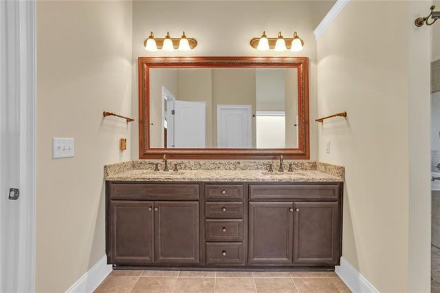 339 Oatgrass Drive, Grayson, GA 30017