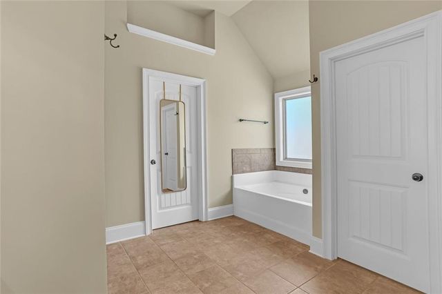 339 Oatgrass Drive, Grayson, GA 30017