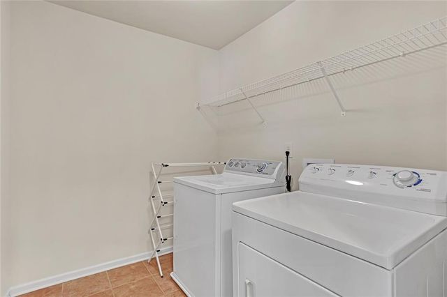 339 Oatgrass Drive, Grayson, GA 30017