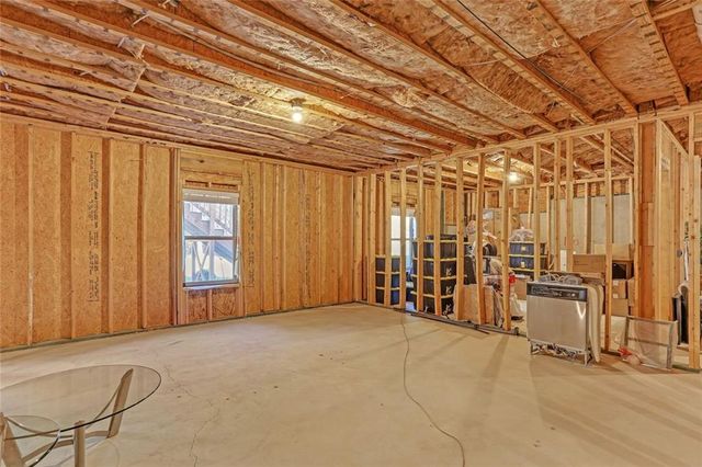 339 Oatgrass Drive, Grayson, GA 30017