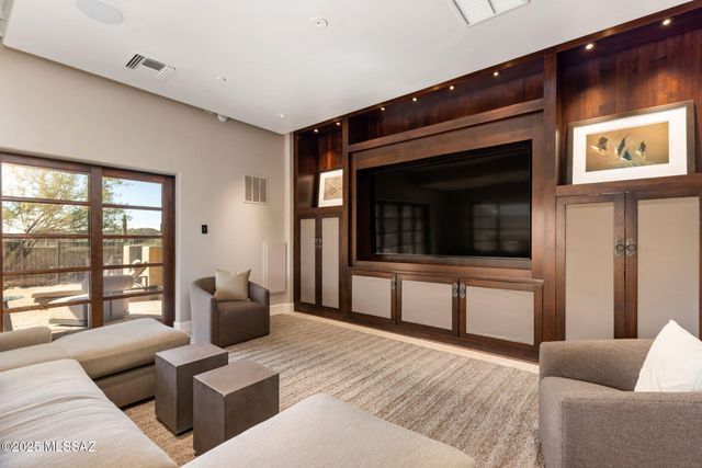 13781 N Old Ranch House Road, Marana, AZ 85658