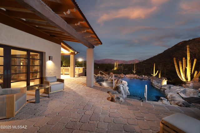 13781 N Old Ranch House Road, Marana, AZ 85658