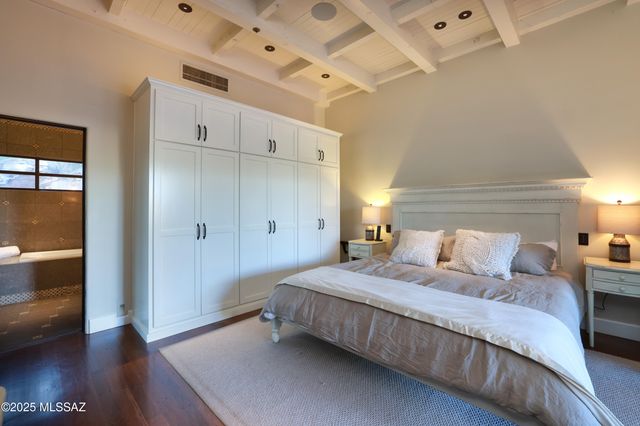 13781 N Old Ranch House Road, Marana, AZ 85658