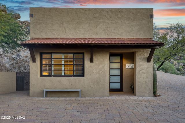 13781 N Old Ranch House Road, Marana, AZ 85658
