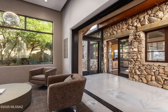 13781 N Old Ranch House Road, Marana, AZ 85658