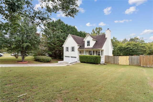 8020 Estee Drive, Cumming, GA 30028