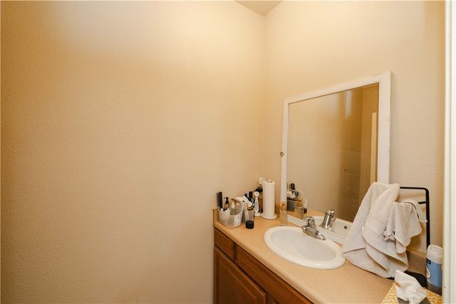 2120 W Billionaire Lane, Yucca, AZ 86438