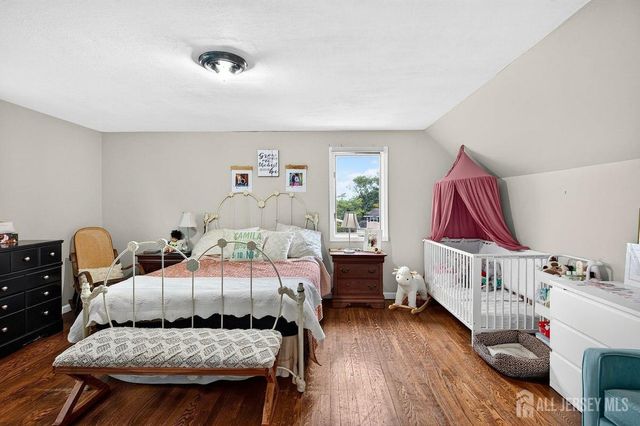 56 Rhode Island Drive, Jackson, NJ 08527