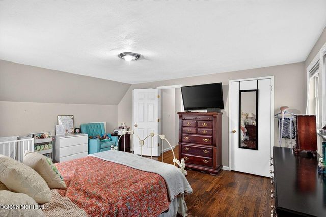 56 Rhode Island Drive, Jackson, NJ 08527