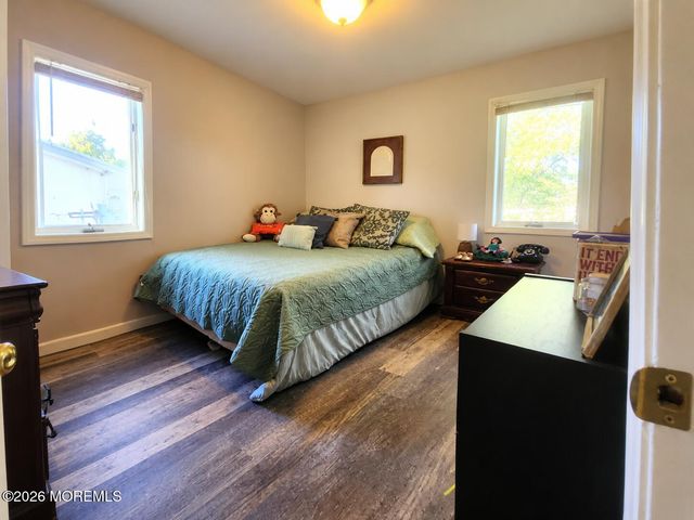 56 Rhode Island Drive, Jackson, NJ 08527