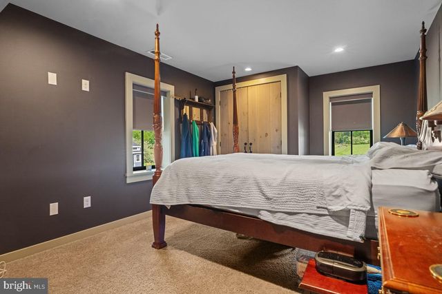 13 ROPE WALK RD, Upper Black Eddy, PA 18972