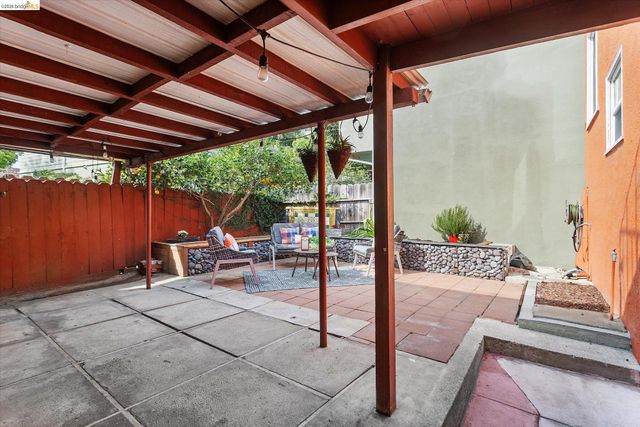 2739 Grande Vista Ave, Oakland, CA 94601