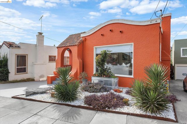 2739 Grande Vista Ave, Oakland, CA 94601