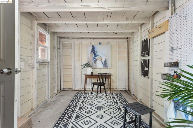2739 Grande Vista Ave, Oakland, CA 94601