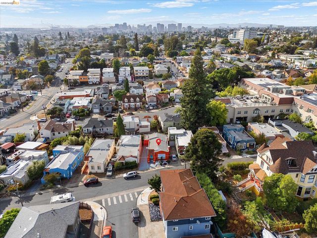 2739 Grande Vista Ave, Oakland, CA 94601
