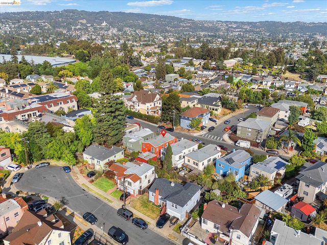 2739 Grande Vista Ave, Oakland, CA 94601