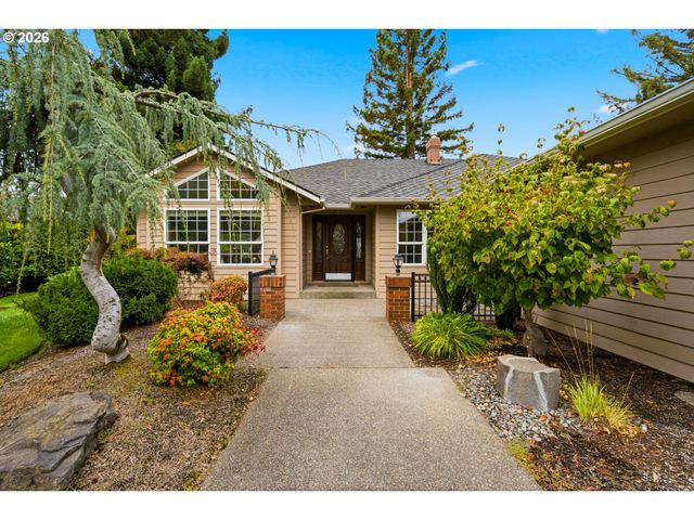 6137 HOGAN Dr, Keizer, OR 97303
