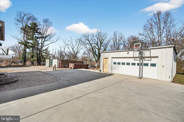 17338 VIRGINIA AVE, Hagerstown, MD 21740