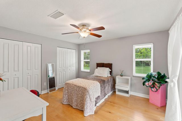 22829 Horse Shoe Way, Boca Raton, FL 33428