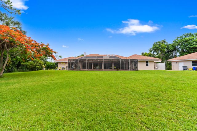22829 Horse Shoe Way, Boca Raton, FL 33428