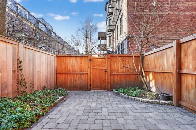 42 Clarendon Street 1, Boston, MA 02116