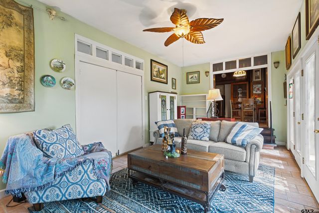 423 E Charnwood, Tyler, TX 75701