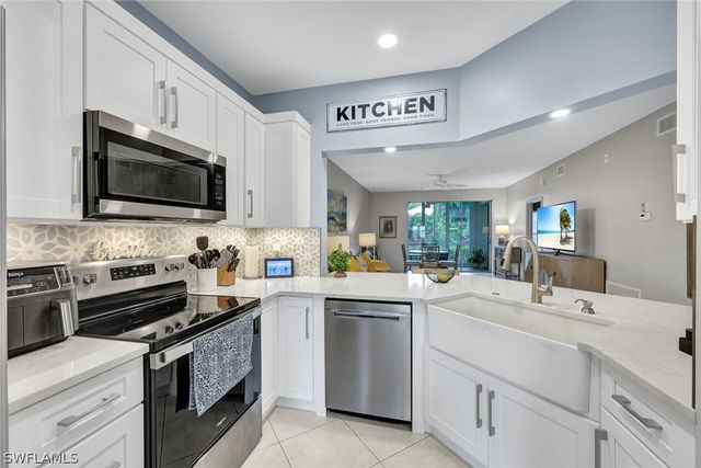 859 Tanbark DR 103, Naples, FL 34108