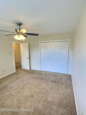 3910 Yosemite Drive, Ocean Springs, MS 39564