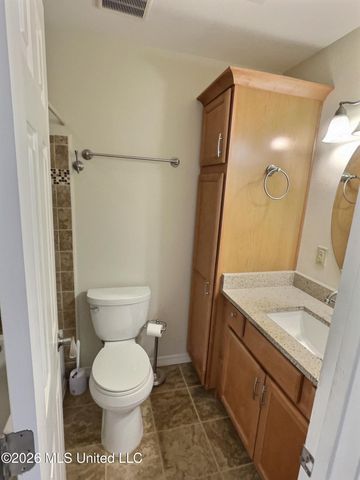 3910 Yosemite Drive, Ocean Springs, MS 39564