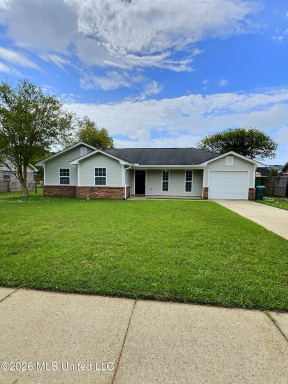 3910 Yosemite Drive, Ocean Springs, MS 39564